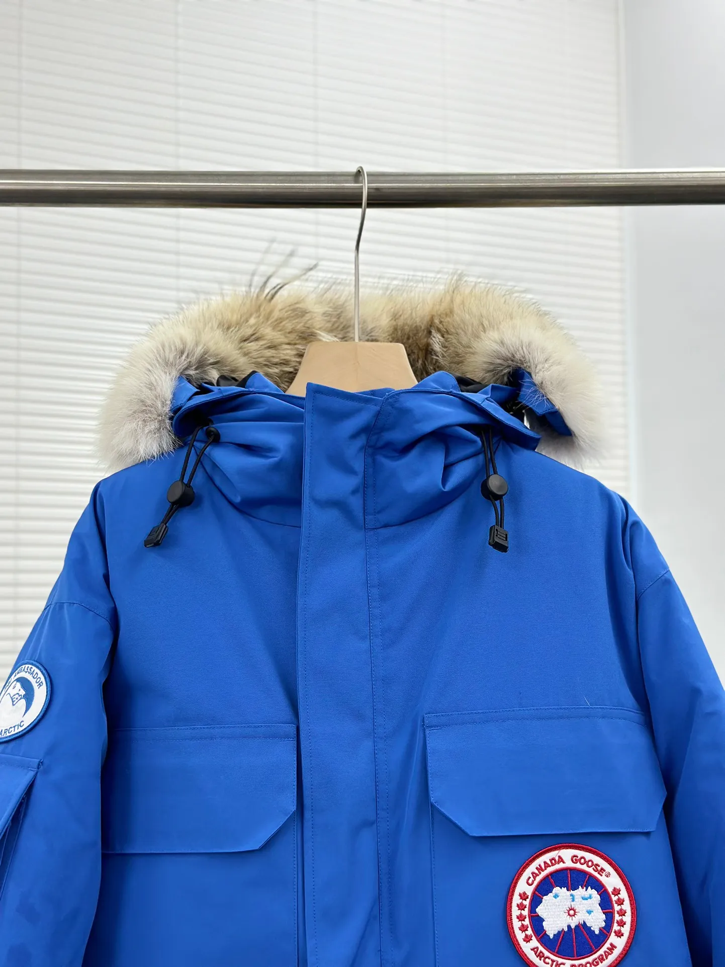 P680 𝗖𝗮𝗻𝗮𝗱𝗮 𝗚𝗼𝘀𝗲 / 🇨🇦 Canada Goose New Version 08 Down Jacket - Royal Blue